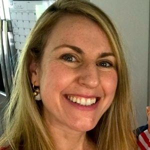 Meet your Posher, Amy